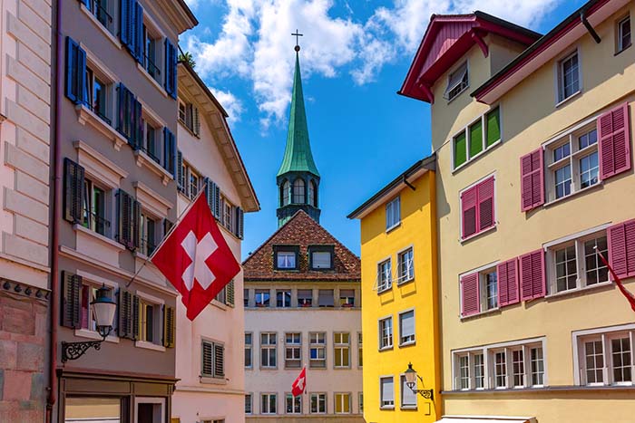 Szwajcaria - informacje o pracy i życiu w Szwajcarii